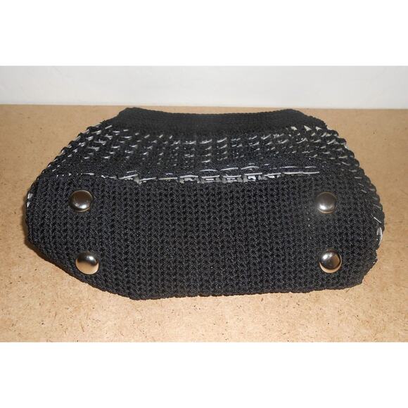 Upcycled Handmade Crochet / Soda Can Tab Purse - Picture 11 of 12